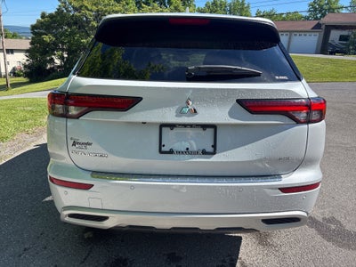 2022 Mitsubishi Outlander SEL
