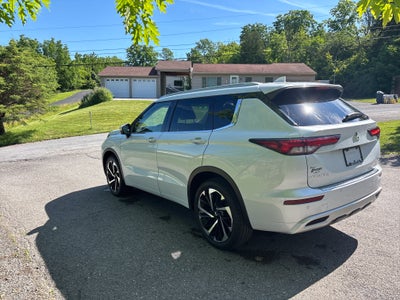 2022 Mitsubishi Outlander SEL