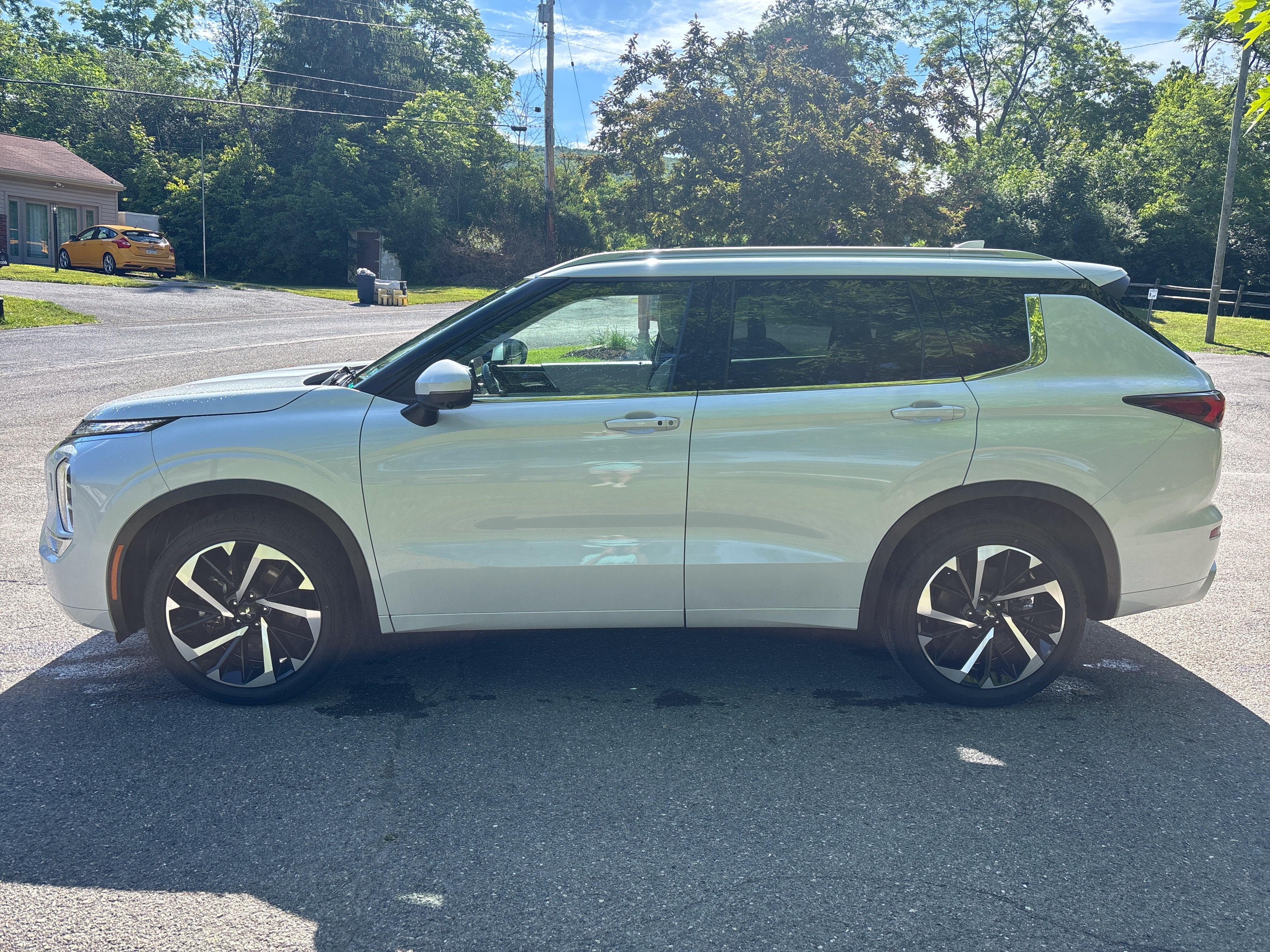 2022 Mitsubishi Outlander SEL