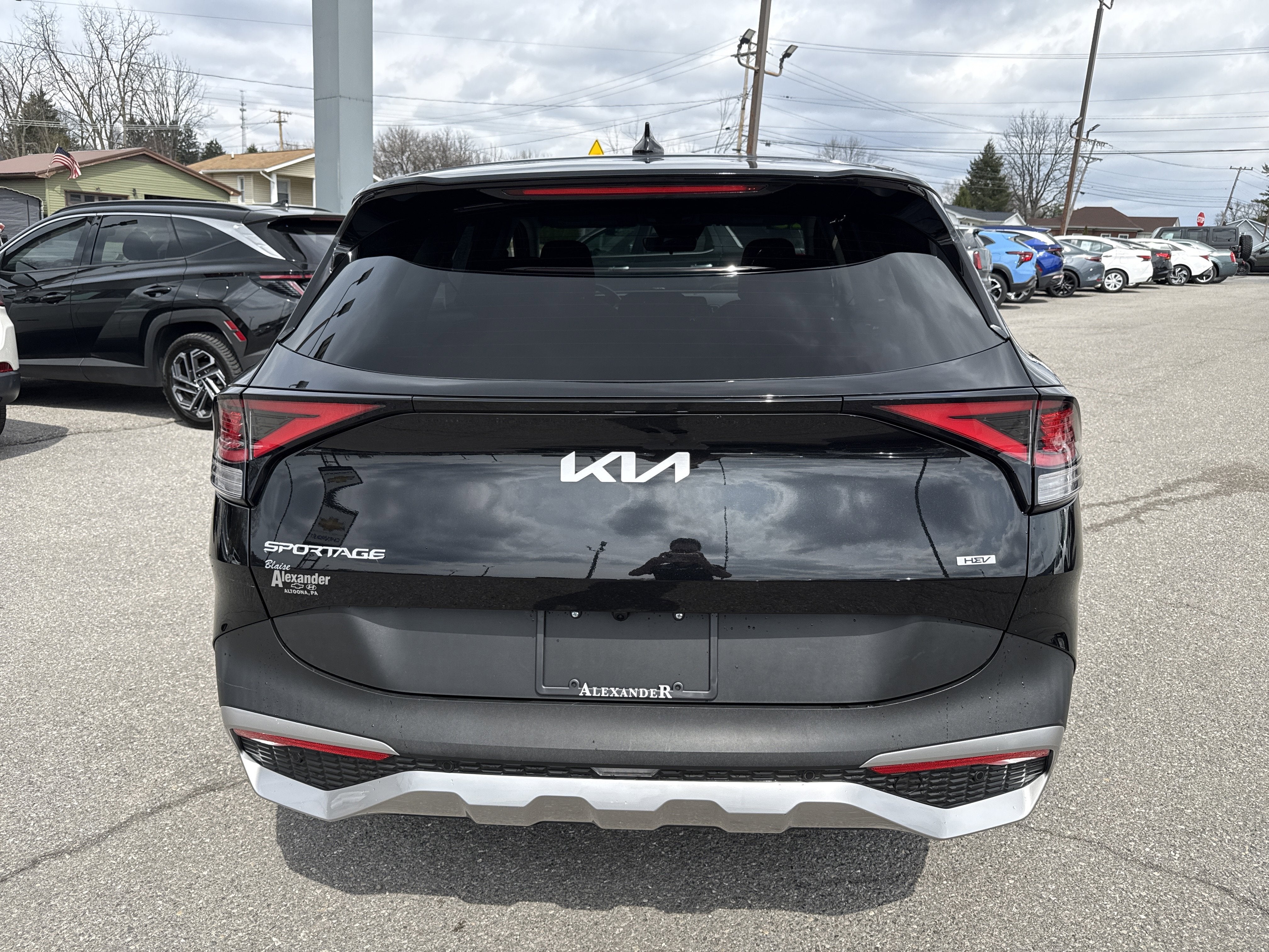 2023 Kia Sportage Hybrid LX