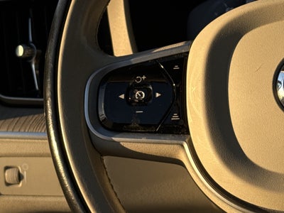 2021 Volvo XC60 Inscription