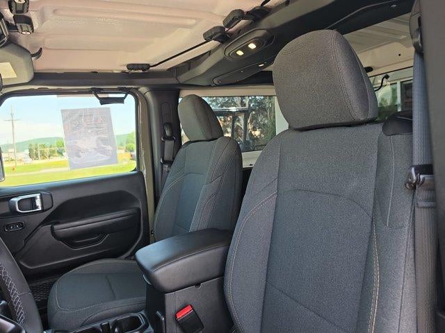 2025 Jeep Wrangler Willys 2 Door 4x4