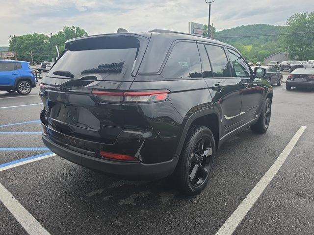2023 Jeep Grand Cherokee Altitude 4x4