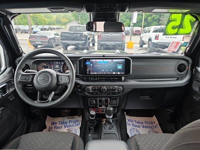 2025 Jeep Gladiator Mojave 4x4