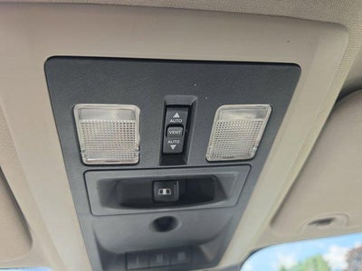 2017 RAM 1500 Lone Star 4x4 Crew Cab 5'7" Box