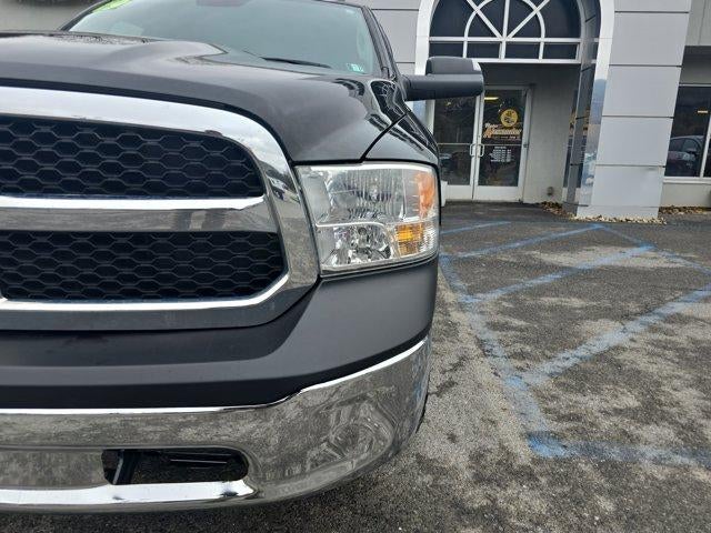 2019 RAM 1500 Classic SLT 4x4 Crew Cab 6'4" Box