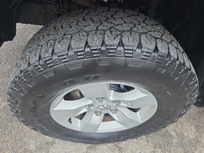 2019 RAM 1500 Classic SLT 4x4 Crew Cab 6'4" Box