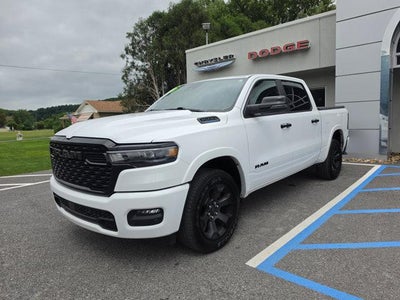 2025 RAM 1500 Big Horn 4x4 Crew Cab 5'7" Box