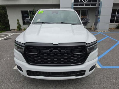 2025 RAM 1500 Big Horn 4x4 Crew Cab 5'7" Box