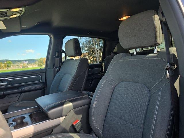 2022 RAM 1500 Big Horn 4x4 Crew Cab 5'7" Box