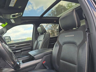 2021 RAM 1500 Laramie 4x4 Crew Cab 5'7" Box