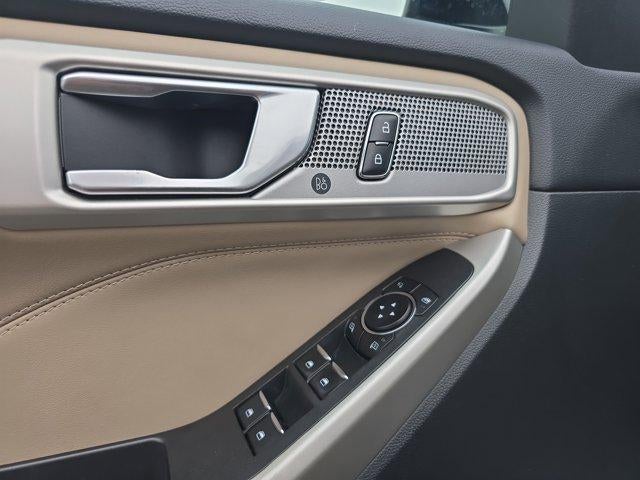 2023 Ford Explorer Limited 4WD