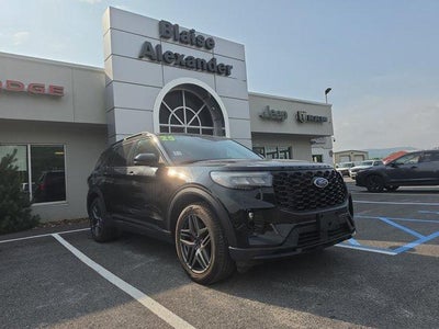 2025 Ford Explorer ST-Line 4WD