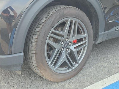 2025 Ford Explorer ST-Line 4WD