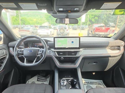 2025 Ford Explorer ST-Line 4WD