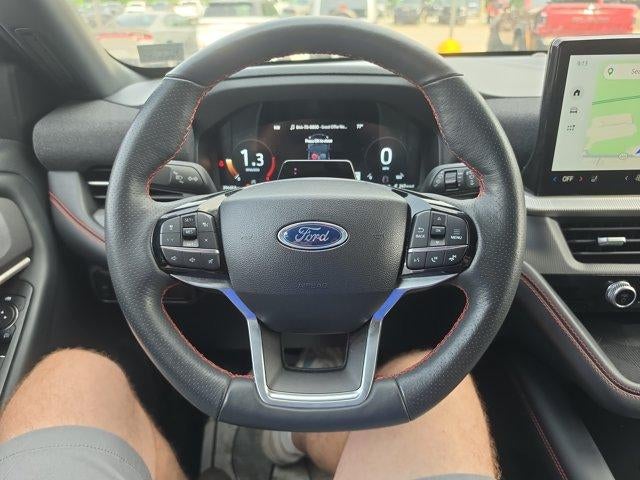 2025 Ford Explorer ST-Line 4WD