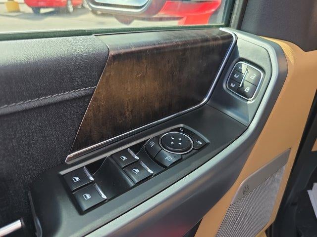 2023 Ford F-150 LARIAT 4WD SuperCrew 5.5' Box