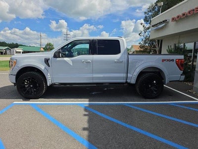 2022 Ford F-150 XLT 4WD SuperCrew 5.5' Box