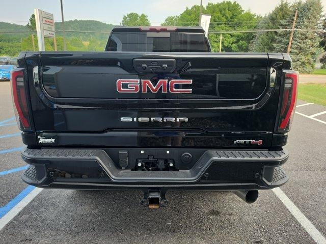 2026 GMC Sierra 2500 HD Crew Cab Standard Box 4-Wheel Drive AT4