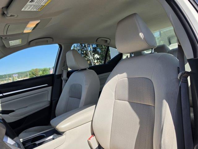 2022 Nissan Altima 2.5 SV Sedan