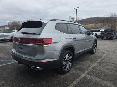2025 Volkswagen Atlas 2.0T SE w/Technology 4MOTION