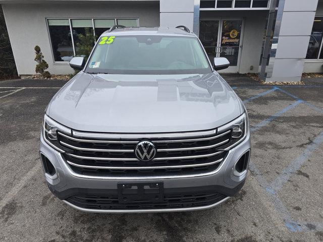2025 Volkswagen Atlas 2.0T SE w/Technology 4MOTION