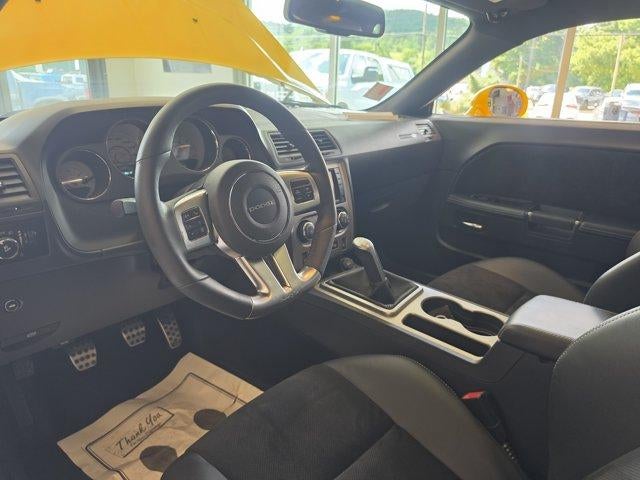 2012 Dodge Challenger 2dr Cpe Yellow Jacket