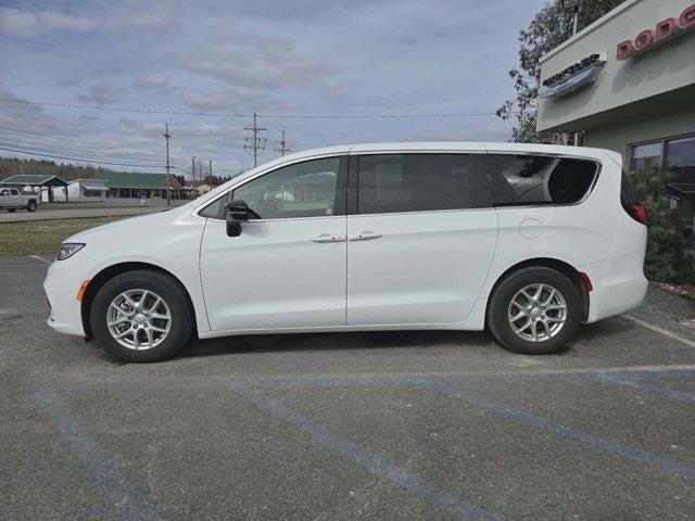 2025 Chrysler Pacifica Select FWD
