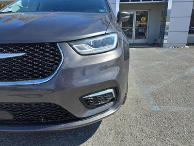 2022 Chrysler Pacifica Touring L AWD