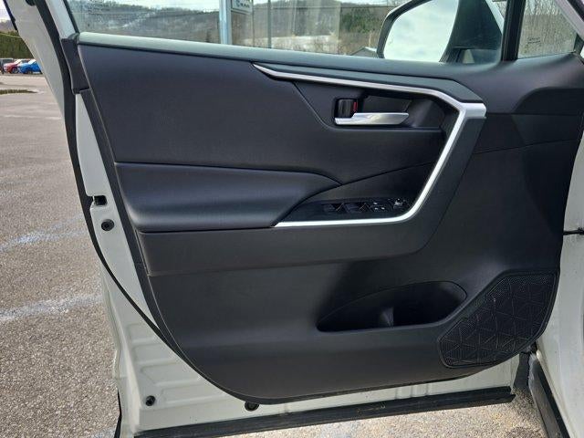 2021 Toyota RAV4 XLE AWD (Natl)