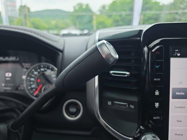 2022 RAM 3500 Laramie 4x4 Crew Cab 6'4" Box