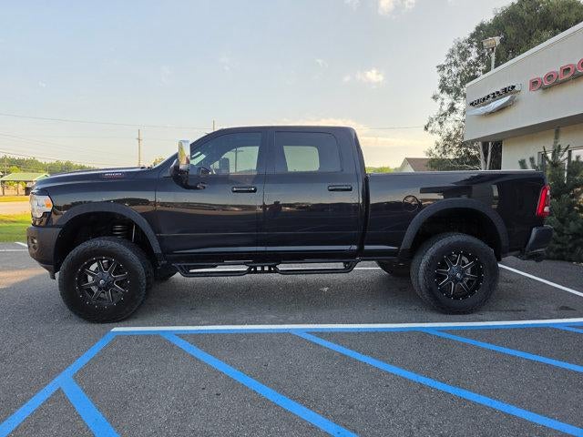 2022 RAM 3500 Laramie 4x4 Crew Cab 6'4" Box