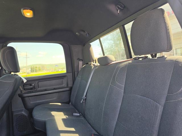 2021 RAM 2500 Tradesman 4x4 Crew Cab 6'4" Box