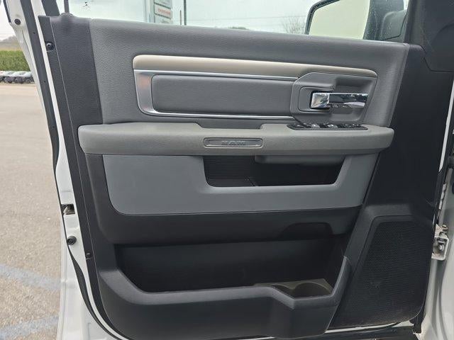 2018 RAM 2500 Big Horn 4x4 Crew Cab 6'4" Box