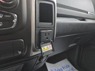 2018 RAM 2500 Big Horn 4x4 Crew Cab 6'4" Box