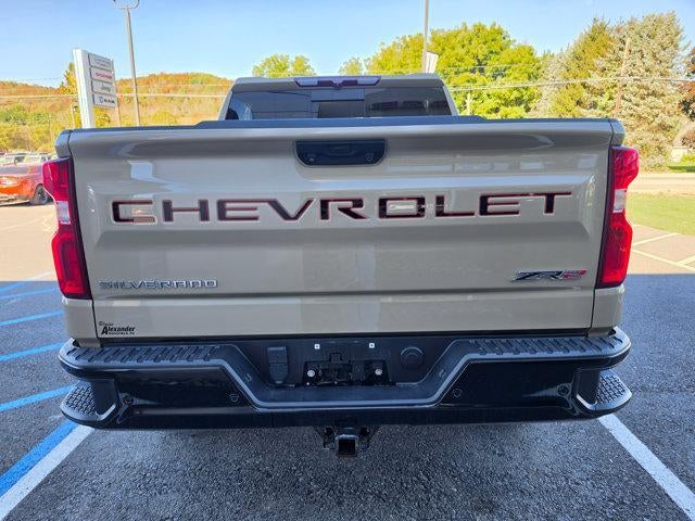 2022 Chevrolet Silverado 1500 Crew Cab Short Box 4-Wheel Drive ZR2