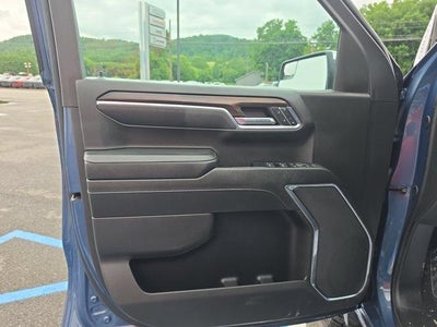 2024 GMC Sierra 1500 Crew Cab Short Box 4-Wheel Drive SLT