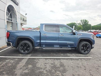 2024 GMC Sierra 1500 Crew Cab Short Box 4-Wheel Drive SLT
