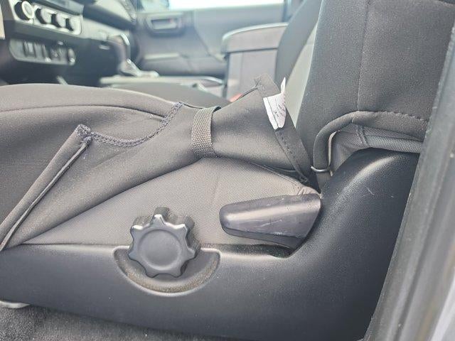 2023 Toyota Tacoma 4WD 4WD SR Double Cab 5' Bed V6 AT (GS)