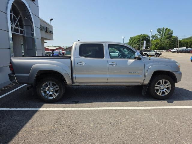 2014 Toyota Tacoma 4WD Double Cab Short Bed V6 Automatic (Natl)