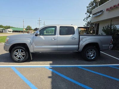 2014 Toyota Tacoma 4WD Double Cab Short Bed V6 Automatic (Natl)