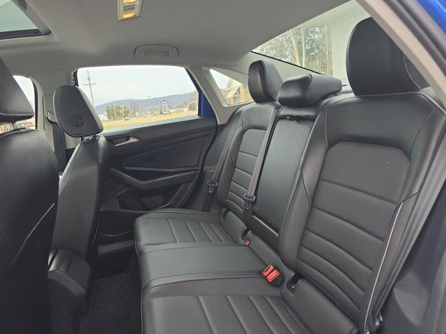 2022 Volkswagen Jetta SE Auto