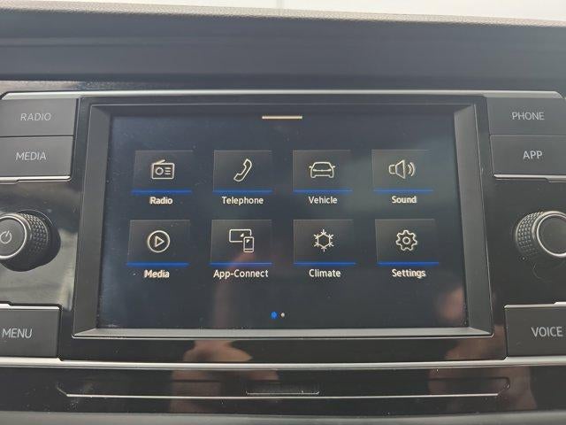 2022 Volkswagen Jetta SE Auto