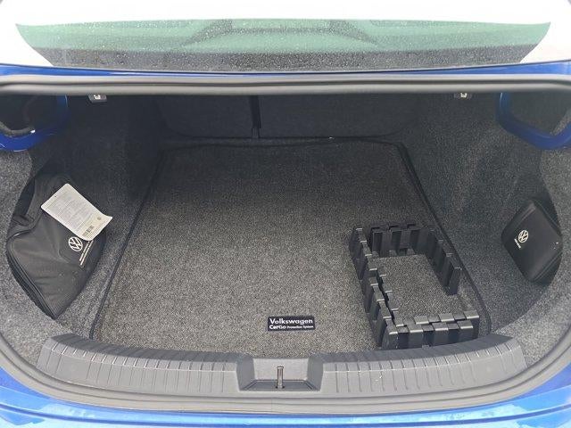 2022 Volkswagen Jetta SE Auto