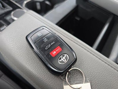 2022 Toyota Tundra 4WD 4WD Limited CrewMax 5.5' Bed (Natl)