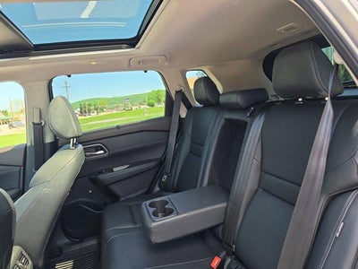2021 Nissan Rogue AWD SL