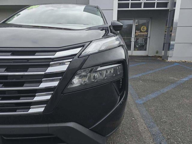 2024 Nissan Rogue AWD SV