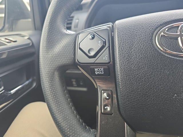 2024 Toyota 4Runner TRD Off Road 4WD (Natl)