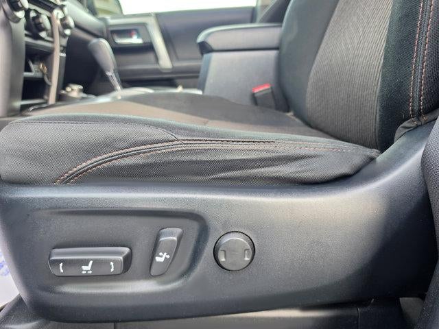 2022 Toyota 4Runner Trail Special Edition 4WD (Natl)