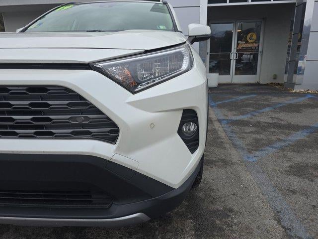 2019 Toyota RAV4 Limited AWD (GS)